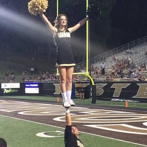 Meet your Posher, Cari